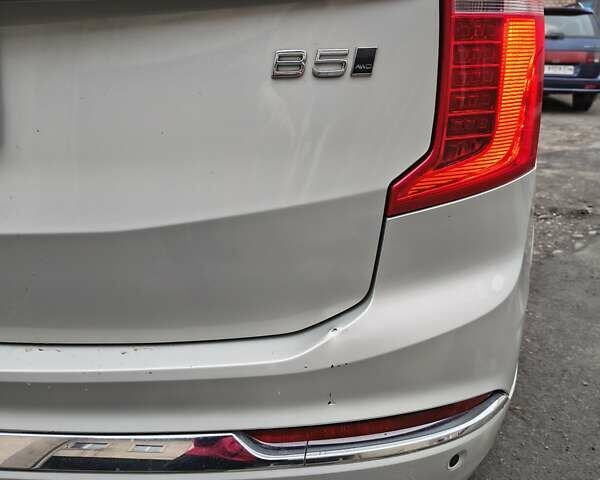 Бежевий Вольво ХС90, об'ємом двигуна 1.97 л та пробігом 195 тис. км за 36000 $, фото 20 на Automoto.ua