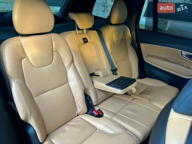 Бежевый Вольво ХС90, объемом двигателя 1.97 л и пробегом 114 тыс. км за 51500 $, фото 56 на Automoto.ua