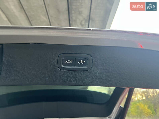 Бежевый Вольво ХС90, объемом двигателя 1.97 л и пробегом 114 тыс. км за 51500 $, фото 77 на Automoto.ua