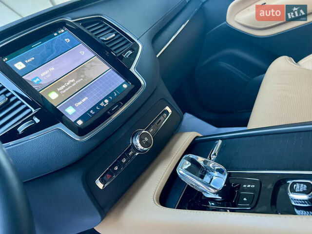 Бежевый Вольво ХС90, объемом двигателя 1.97 л и пробегом 114 тыс. км за 51500 $, фото 37 на Automoto.ua