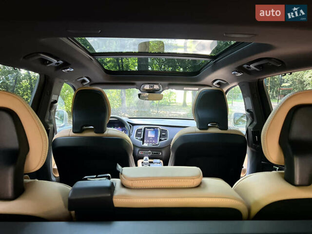 Вольво ХС90 2023 в Луцке на Automoto.ua Бежевый Вольво ХС90, объемом двигателя 1.97 л и пробегом 42 тыс. км за 58000 $, фото 13 на Automoto.ua