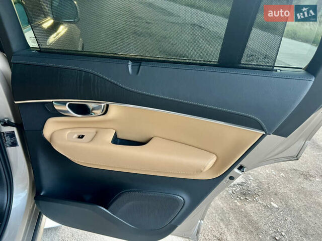 Бежевый Вольво ХС90, объемом двигателя 1.97 л и пробегом 114 тыс. км за 51500 $, фото 54 на Automoto.ua