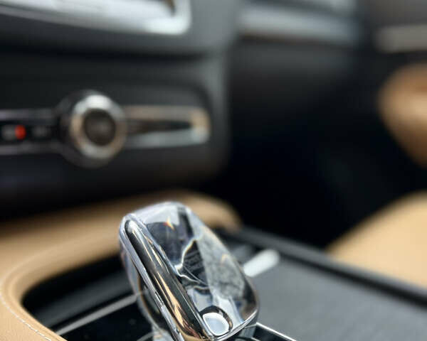 Бежевый Вольво ХС90, объемом двигателя 1.97 л и пробегом 43 тыс. км за 53000 $, фото 20 на Automoto.ua