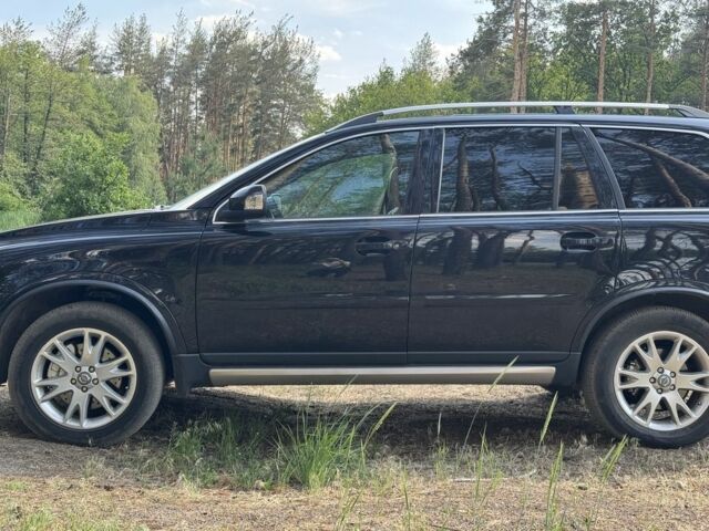 Черный Вольво ХС90, объемом двигателя 2.4 л и пробегом 268 тыс. км за 7600 $, фото 2 на Automoto.ua