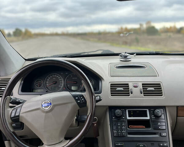 Черный Вольво ХС90, объемом двигателя 2.4 л и пробегом 187 тыс. км за 8500 $, фото 6 на Automoto.ua