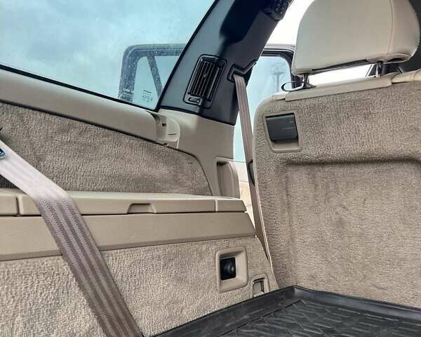 Черный Вольво ХС90, объемом двигателя 2.4 л и пробегом 282 тыс. км за 5600 $, фото 10 на Automoto.ua