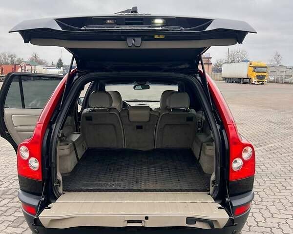 Черный Вольво ХС90, объемом двигателя 2.4 л и пробегом 282 тыс. км за 5600 $, фото 8 на Automoto.ua