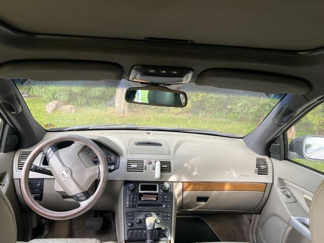 Черный Вольво ХС90, объемом двигателя 2.4 л и пробегом 280 тыс. км за 6100 $, фото 5 на Automoto.ua