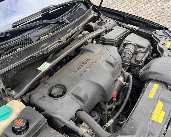 Черный Вольво ХС90, объемом двигателя 2.4 л и пробегом 282 тыс. км за 5600 $, фото 15 на Automoto.ua