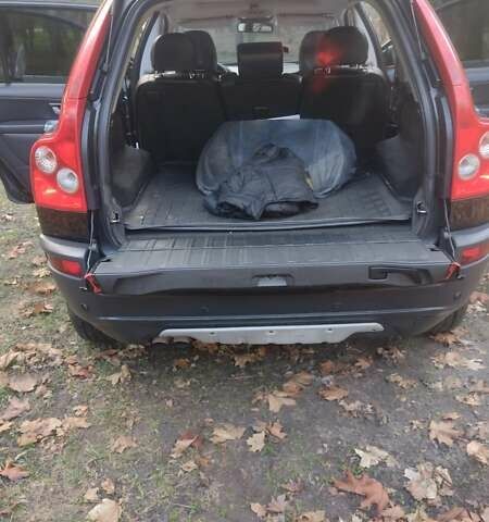 Черный Вольво ХС90, объемом двигателя 2.5 л и пробегом 309 тыс. км за 10800 $, фото 13 на Automoto.ua