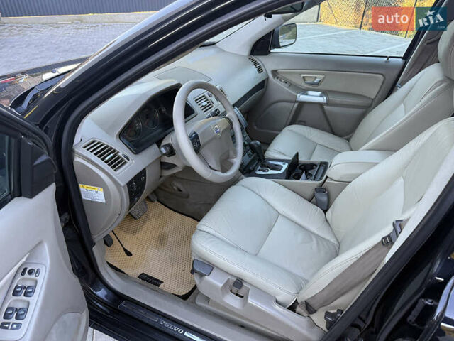 Черный Вольво ХС90, объемом двигателя 2.4 л и пробегом 570 тыс. км за 9199 $, фото 14 на Automoto.ua