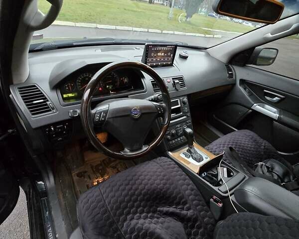 Черный Вольво ХС90, объемом двигателя 2.9 л и пробегом 357 тыс. км за 9500 $, фото 7 на Automoto.ua