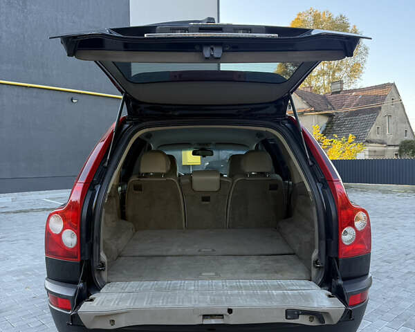 Черный Вольво ХС90, объемом двигателя 2.4 л и пробегом 570 тыс. км за 7999 $, фото 32 на Automoto.ua