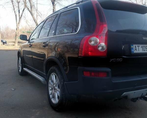 Черный Вольво ХС90, объемом двигателя 2.4 л и пробегом 325 тыс. км за 9800 $, фото 4 на Automoto.ua