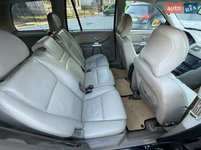 Черный Вольво ХС90, объемом двигателя 2.4 л и пробегом 570 тыс. км за 9199 $, фото 23 на Automoto.ua