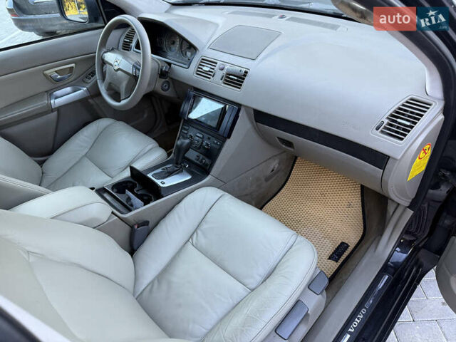 Черный Вольво ХС90, объемом двигателя 2.4 л и пробегом 570 тыс. км за 9199 $, фото 28 на Automoto.ua