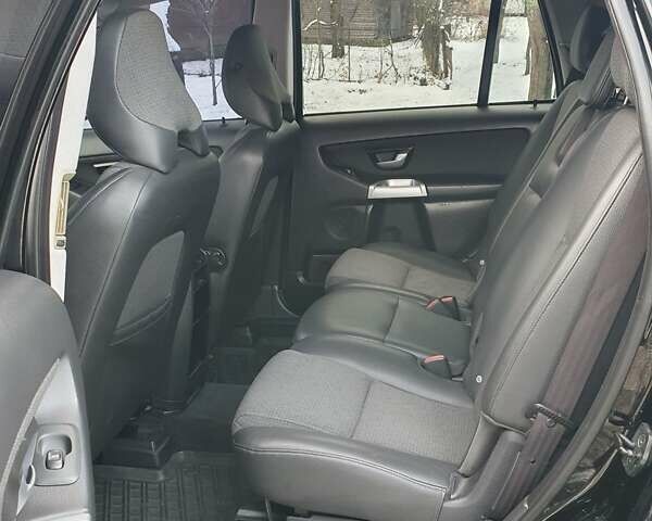 Черный Вольво ХС90, объемом двигателя 2.4 л и пробегом 365 тыс. км за 8800 $, фото 34 на Automoto.ua