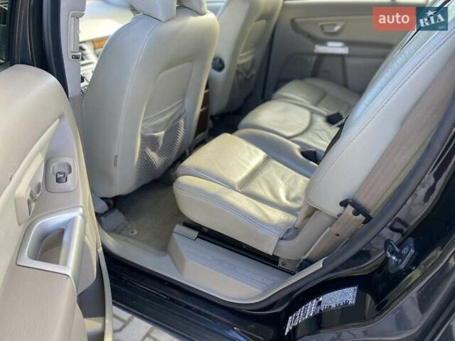 Черный Вольво ХС90, объемом двигателя 2.4 л и пробегом 322 тыс. км за 5550 $, фото 14 на Automoto.ua