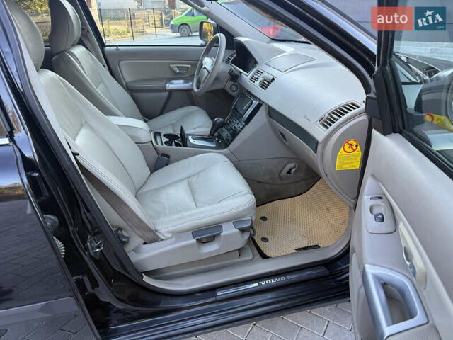 Черный Вольво ХС90, объемом двигателя 2.4 л и пробегом 570 тыс. км за 7999 $, фото 27 на Automoto.ua