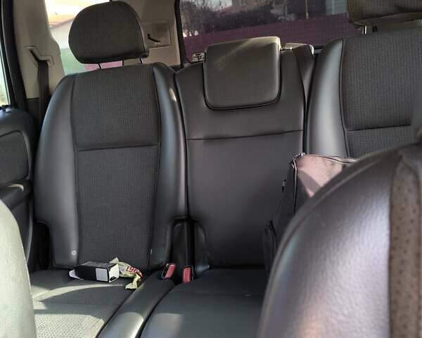 Черный Вольво ХС90, объемом двигателя 2.4 л и пробегом 365 тыс. км за 8000 $, фото 4 на Automoto.ua