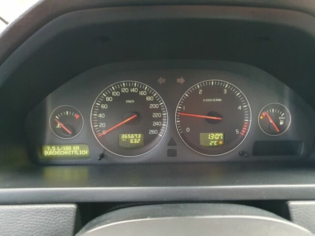 Черный Вольво ХС90, объемом двигателя 2.4 л и пробегом 365 тыс. км за 8800 $, фото 21 на Automoto.ua