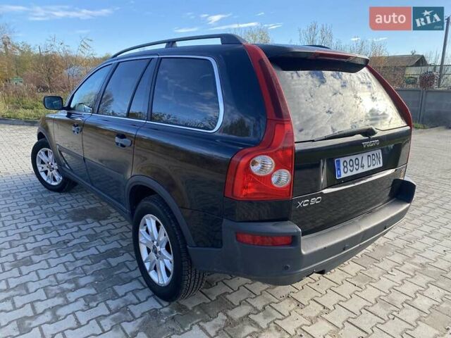 Черный Вольво ХС90, объемом двигателя 2.4 л и пробегом 322 тыс. км за 5550 $, фото 2 на Automoto.ua