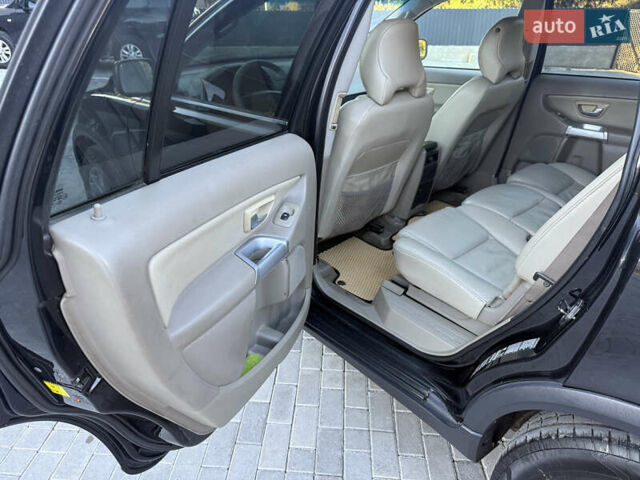 Черный Вольво ХС90, объемом двигателя 2.4 л и пробегом 570 тыс. км за 7999 $, фото 17 на Automoto.ua