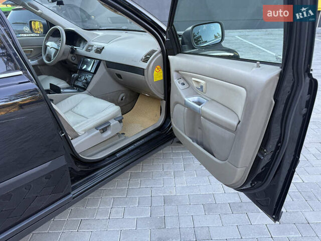 Черный Вольво ХС90, объемом двигателя 2.4 л и пробегом 570 тыс. км за 9199 $, фото 26 на Automoto.ua