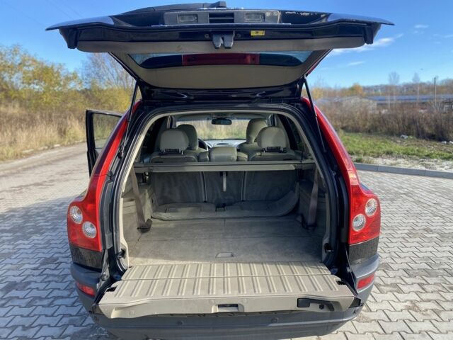 Черный Вольво ХС90, объемом двигателя 2.4 л и пробегом 322 тыс. км за 5550 $, фото 15 на Automoto.ua