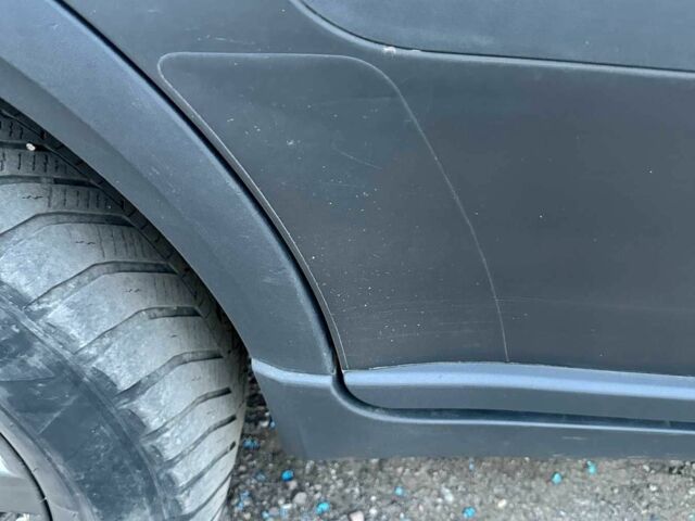 Черный Вольво ХС90, объемом двигателя 2.4 л и пробегом 350 тыс. км за 8300 $, фото 2 на Automoto.ua