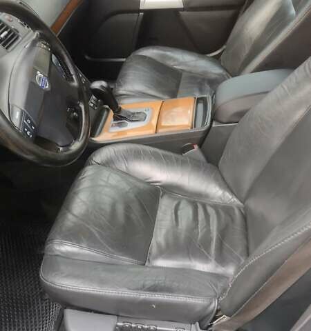 Черный Вольво ХС90, объемом двигателя 2.5 л и пробегом 309 тыс. км за 10800 $, фото 17 на Automoto.ua