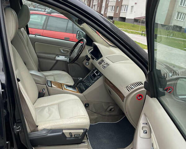 Черный Вольво ХС90, объемом двигателя 2.9 л и пробегом 290 тыс. км за 6950 $, фото 7 на Automoto.ua