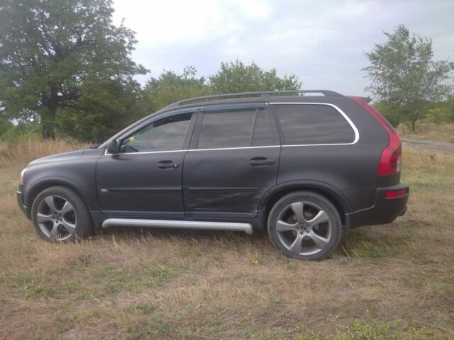 Черный Вольво ХС90, объемом двигателя 0 л и пробегом 350 тыс. км за 5500 $, фото 4 на Automoto.ua