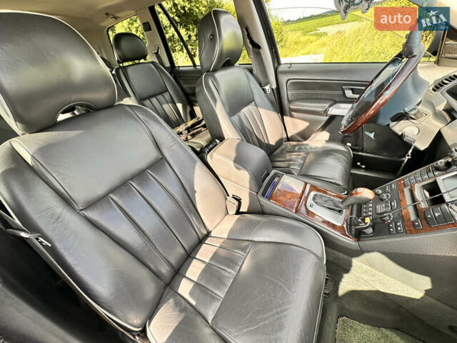 Черный Вольво ХС90, объемом двигателя 4.41 л и пробегом 290 тыс. км за 12000 $, фото 19 на Automoto.ua