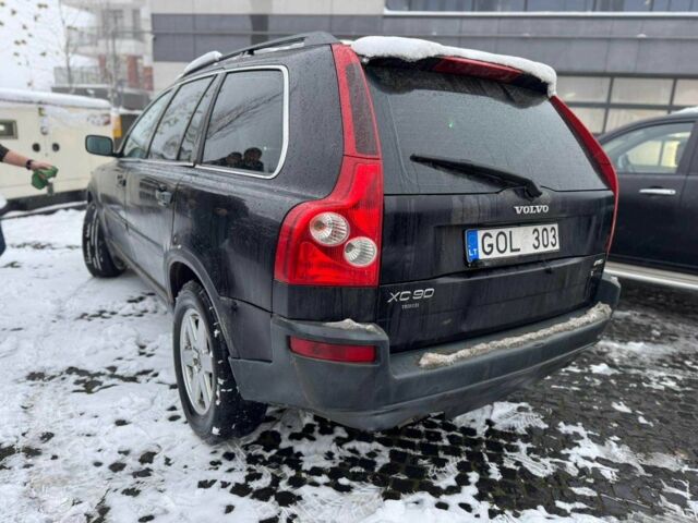 Черный Вольво ХС90, объемом двигателя 2.4 л и пробегом 332 тыс. км за 5300 $, фото 3 на Automoto.ua
