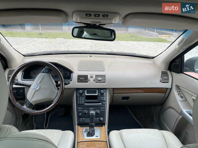 Черный Вольво ХС90, объемом двигателя 2.9 л и пробегом 290 тыс. км за 6950 $, фото 8 на Automoto.ua