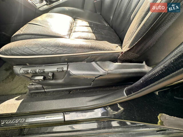Черный Вольво ХС90, объемом двигателя 4.41 л и пробегом 290 тыс. км за 12000 $, фото 24 на Automoto.ua