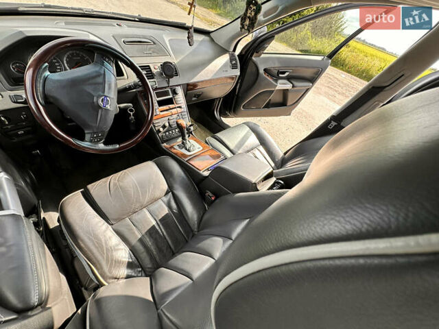 Черный Вольво ХС90, объемом двигателя 4.41 л и пробегом 290 тыс. км за 12000 $, фото 23 на Automoto.ua