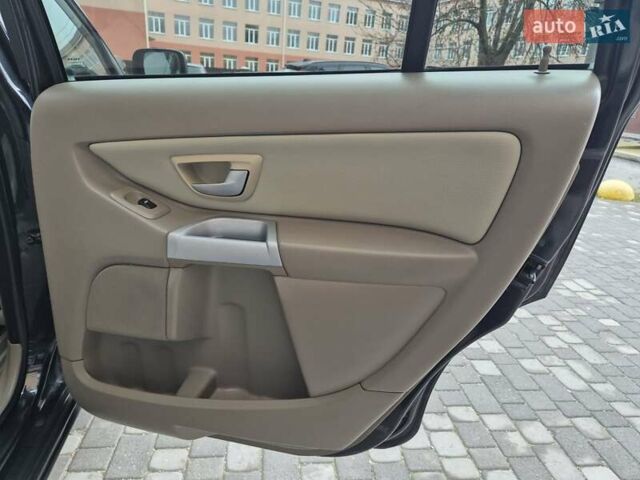 Чорний Вольво ХС90, об'ємом двигуна 2.9 л та пробігом 191 тис. км за 8400 $, фото 16 на Automoto.ua