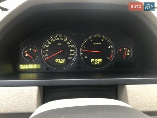 Черный Вольво ХС90, объемом двигателя 2.4 л и пробегом 230 тыс. км за 10500 $, фото 1 на Automoto.ua