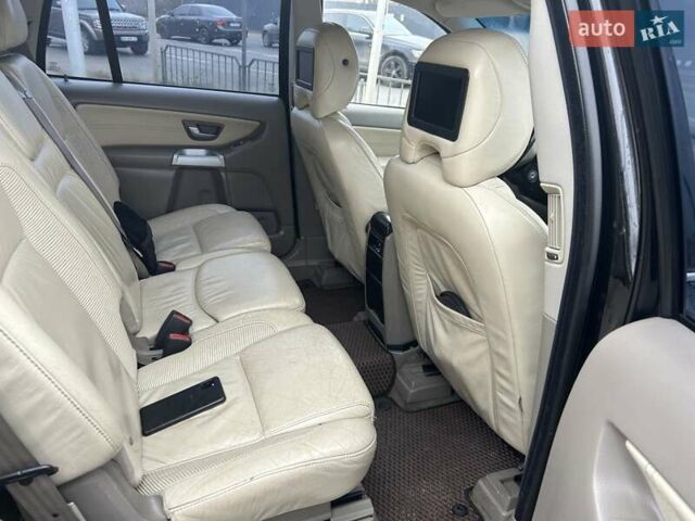 Чорний Вольво ХС90, об'ємом двигуна 2.4 л та пробігом 282 тис. км за 8950 $, фото 5 на Automoto.ua