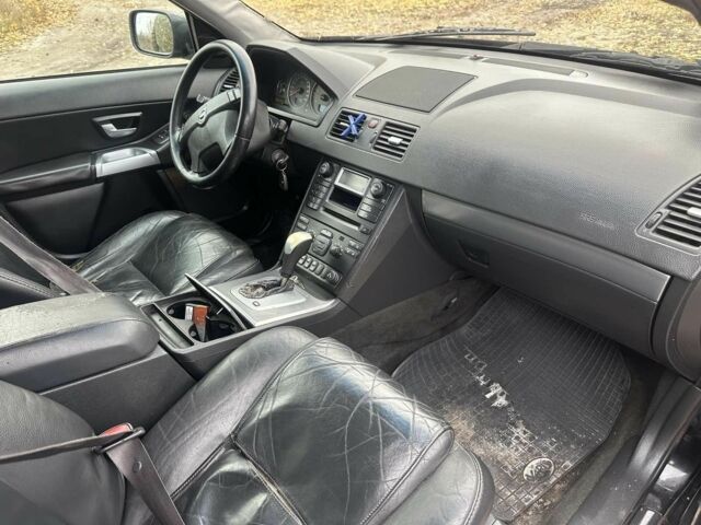 Чорний Вольво ХС90, об'ємом двигуна 2.4 л та пробігом 230 тис. км за 4700 $, фото 8 на Automoto.ua