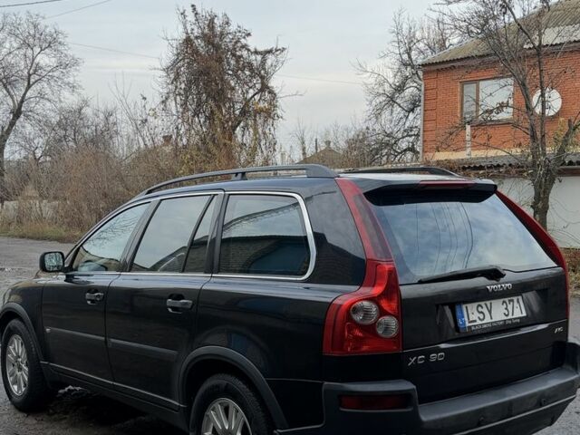 Черный Вольво ХС90, объемом двигателя 2.4 л и пробегом 300 тыс. км за 6150 $, фото 6 на Automoto.ua