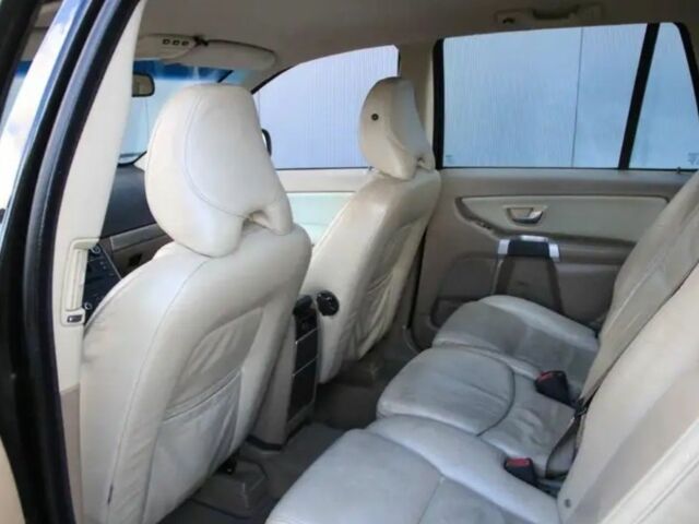 Чорний Вольво ХС90, об'ємом двигуна 0 л та пробігом 340 тис. км за 3264 $, фото 6 на Automoto.ua