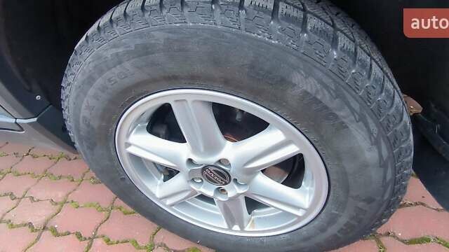 Черный Вольво ХС90, объемом двигателя 2.5 л и пробегом 326 тыс. км за 9500 $, фото 20 на Automoto.ua