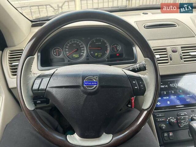 Чорний Вольво ХС90, об'ємом двигуна 2.4 л та пробігом 282 тис. км за 8950 $, фото 8 на Automoto.ua