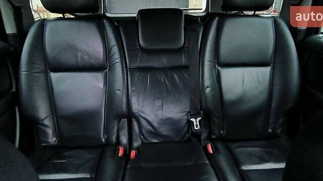 Черный Вольво ХС90, объемом двигателя 2.5 л и пробегом 326 тыс. км за 9500 $, фото 18 на Automoto.ua