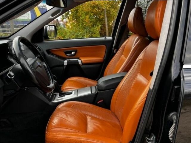 Чорний Вольво ХС90, об'ємом двигуна 0 л та пробігом 320 тис. км за 3500 $, фото 5 на Automoto.ua