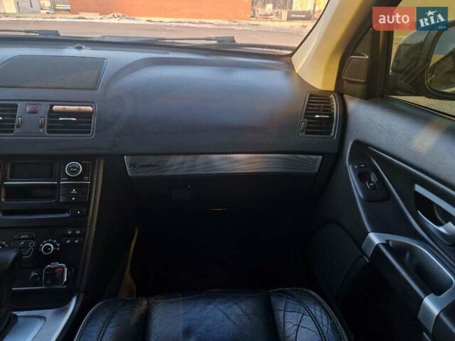 Черный Вольво ХС90, объемом двигателя 4.41 л и пробегом 480 тыс. км за 8500 $, фото 17 на Automoto.ua