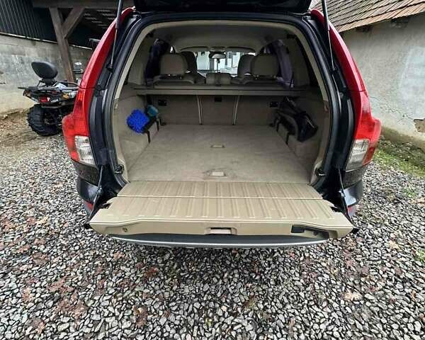 Чорний Вольво ХС90, об'ємом двигуна 2.4 л та пробігом 422 тис. км за 11500 $, фото 19 на Automoto.ua